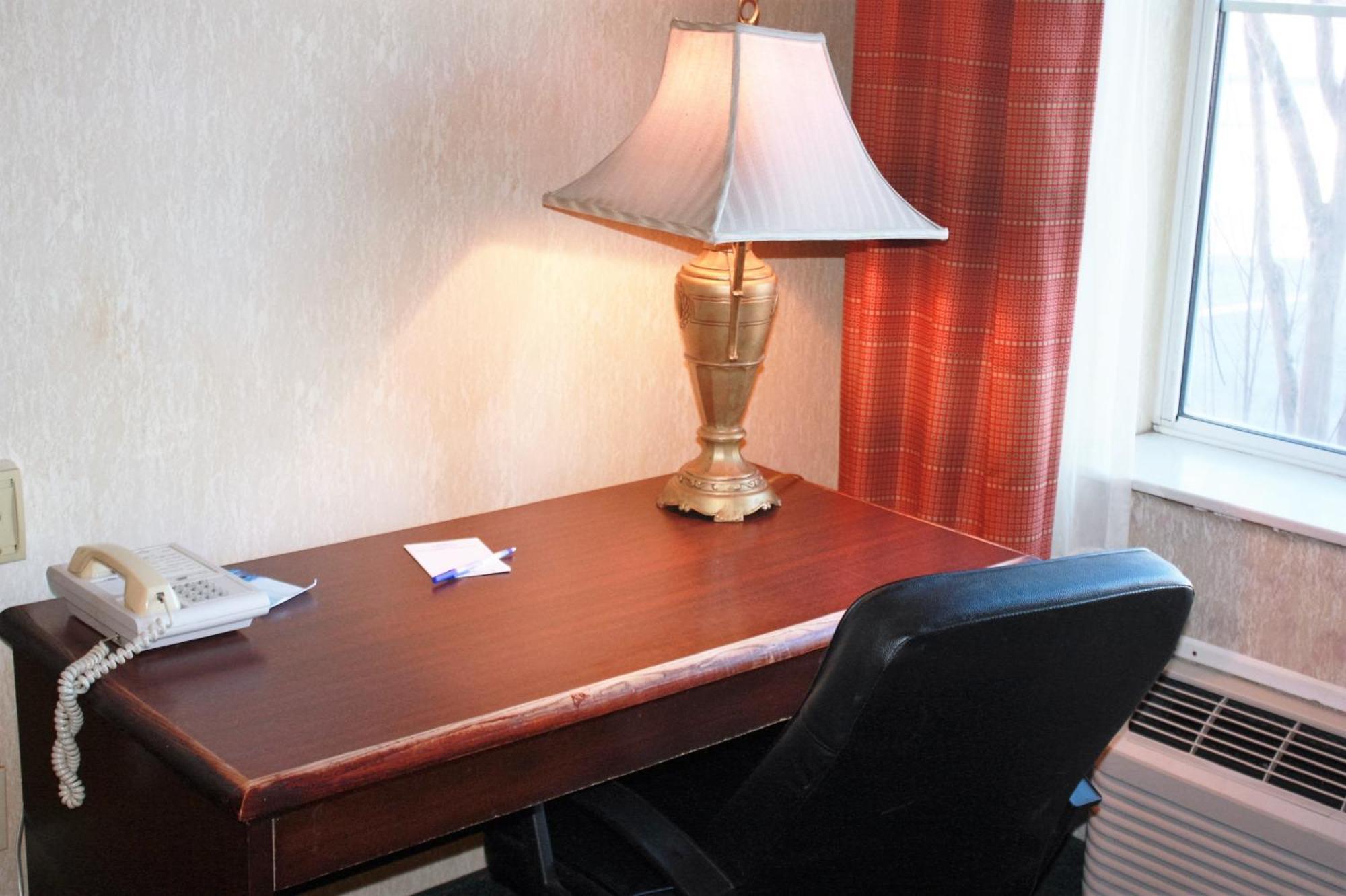 Baymont By Wyndham Jonesboro Hotell Rom bilde